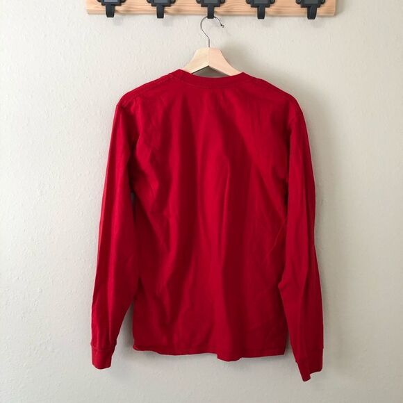 Champion Men's Red Long Sleeve Crewneck Chest Pocket Sleeve Logo Shirt Sz Medium - Picture 4 of 4